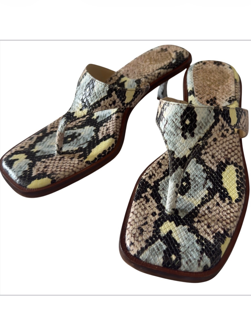Vince Camuto Cannetta Sandal Snake-Print Kitten Heel leather Thong - Picture 4 of 8